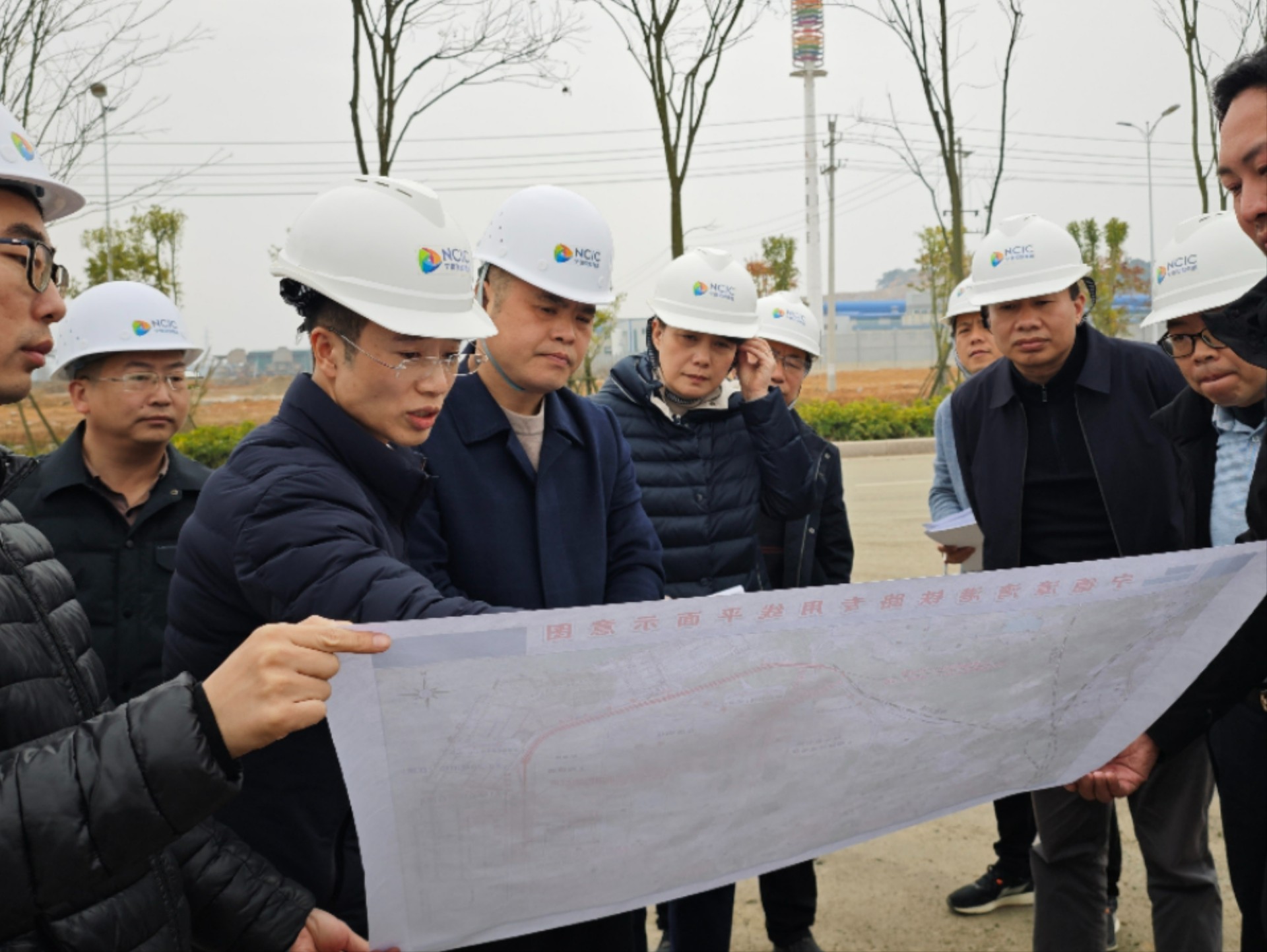 2024-2-29市交投集團領(lǐng)導(dǎo)深入市交投物流集團項目一線調(diào)研，章佳琦拍攝2.jpg