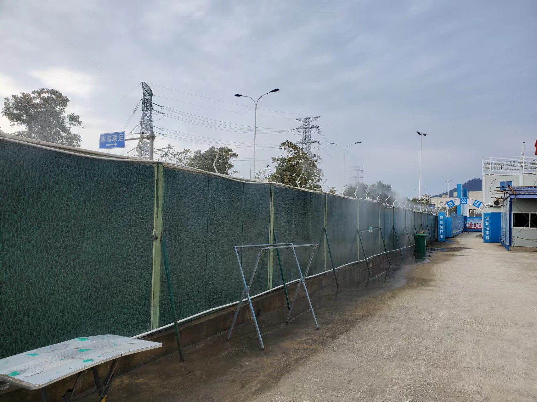 堅守一線“戰(zhàn)高溫” 項目建設有“涼策”，王俊宇拍攝3.jpg